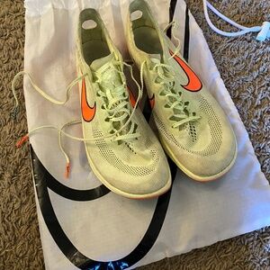 Nike Dragonfly